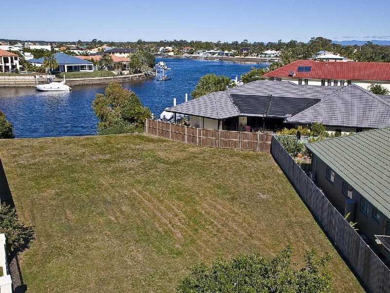 4 Swordfish Place, Banksia Beach QLD 4507
