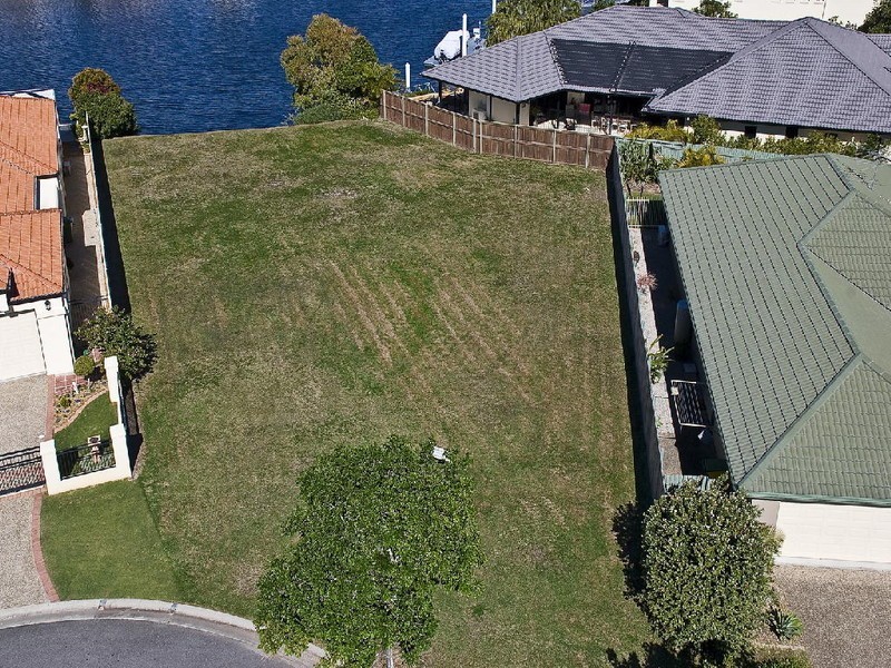 4 Swordfish Place, Banksia Beach QLD 4507