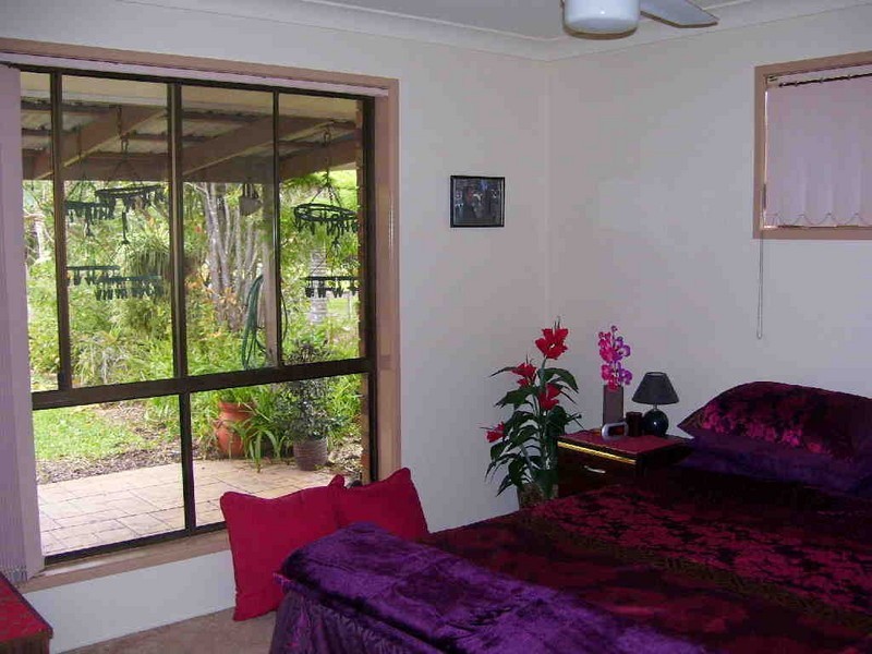 8 Craigola Court, Ningi QLD 4511