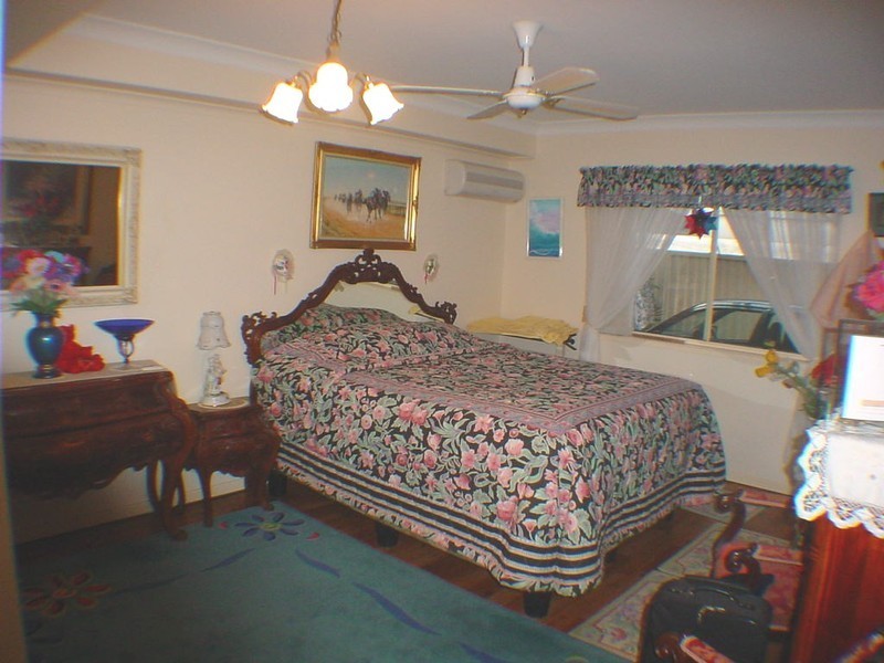 2-11 Norrland Court, Banksia Beach QLD 4507