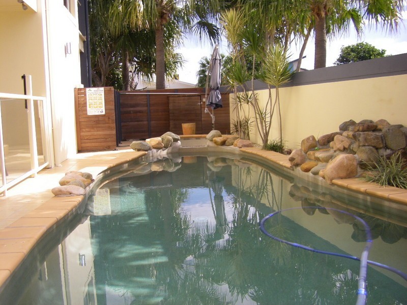 1  Oriole Place, Banksia Beach QLD 4507