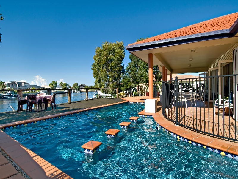 9 Marlin Court, Banksia Beach QLD 4507