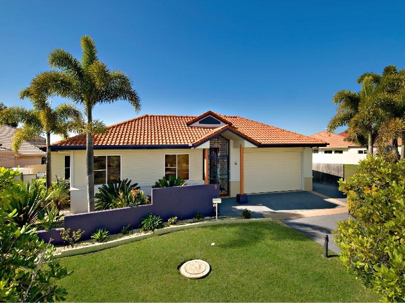 9 Marlin Court, Banksia Beach QLD 4507