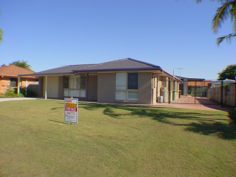 84 Bestmann Road East, Sandstone Point QLD 4511