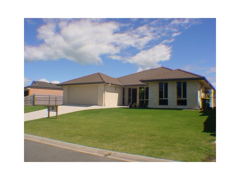 5 Malva Court, Bongaree QLD 4507