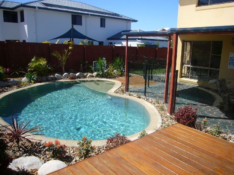39 Teal Boulevarde, Banksia Beach QLD 4507