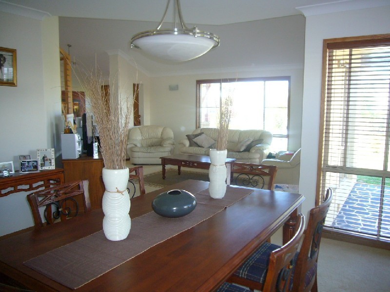 39 Teal Boulevarde, Banksia Beach QLD 4507