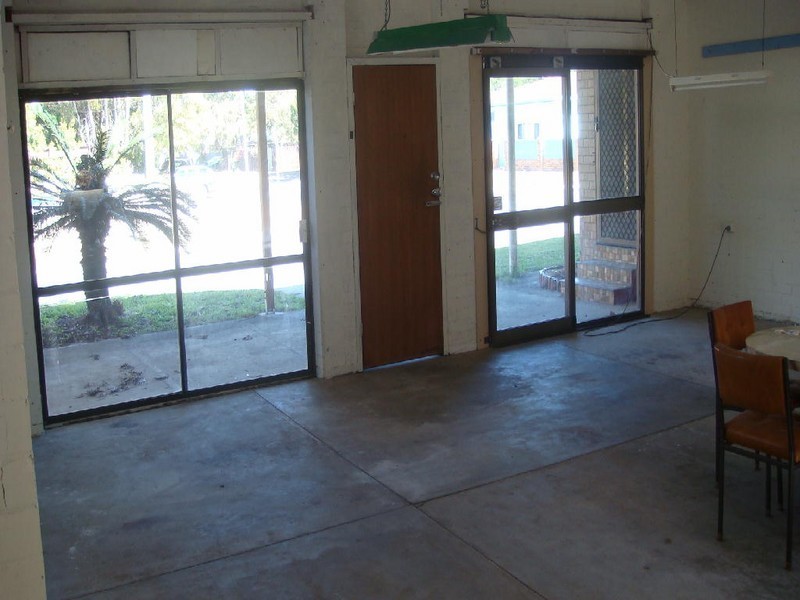 17 Hutchinson Street, Woorim QLD 4507