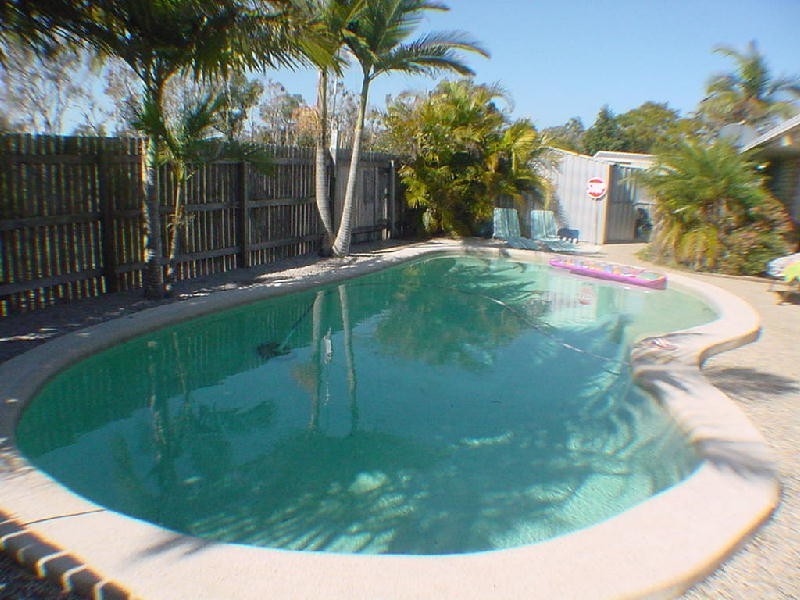 28 Anchor Court, Banksia Beach QLD 4507