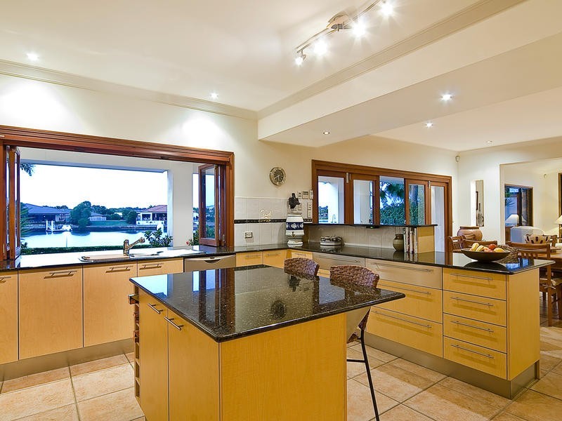 103 Voyagers Drive, Banksia Beach QLD 4507