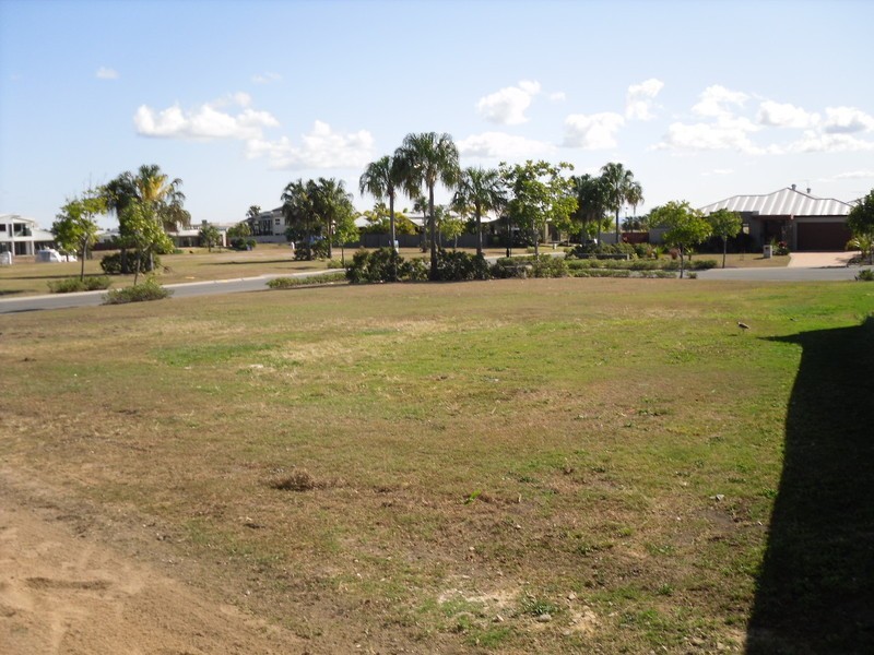 69 Raptor Parade, Banksia Beach QLD 4507