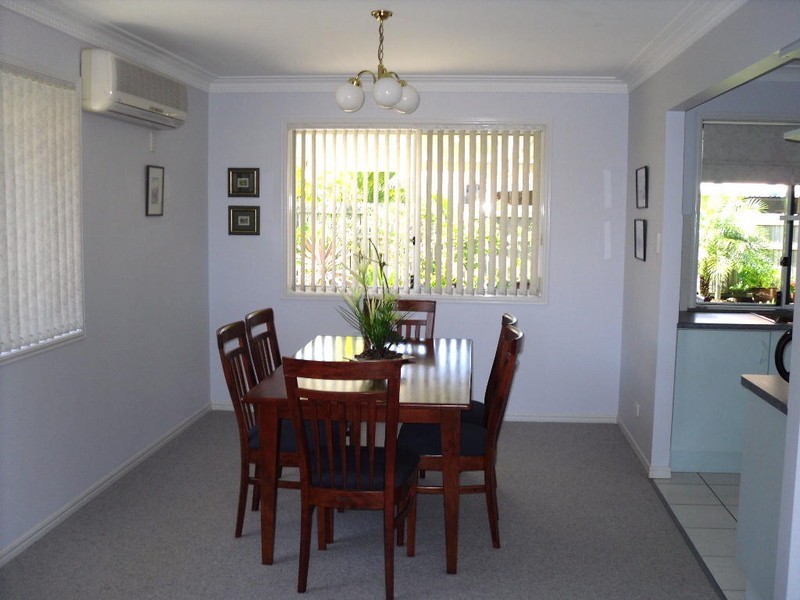 124 Avon Avenue, Banksia Beach QLD 4507