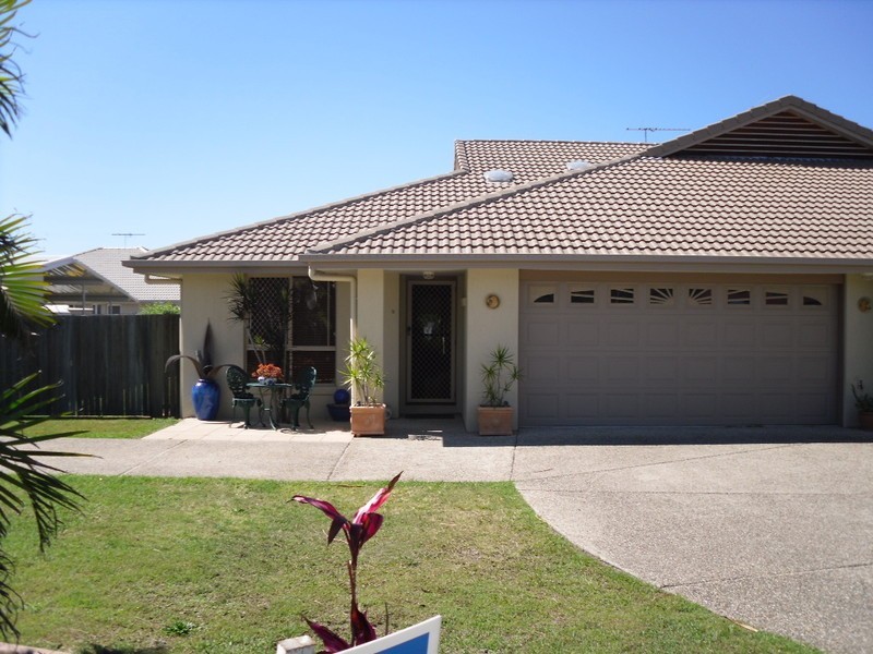 2/38 Flamingo Drive, Banksia Beach QLD 4507