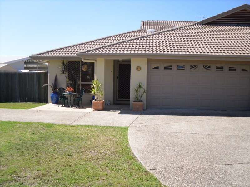 2/38 Flamingo Drive, Banksia Beach QLD 4507