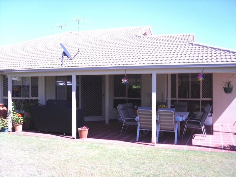 2/38 Flamingo Drive, Banksia Beach QLD 4507