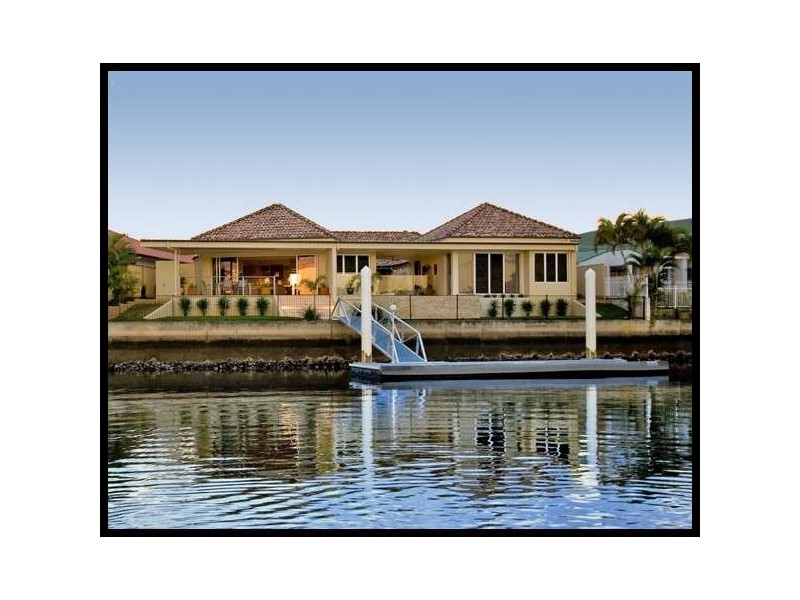 42 Island Parade, Banksia Beach QLD 4507
