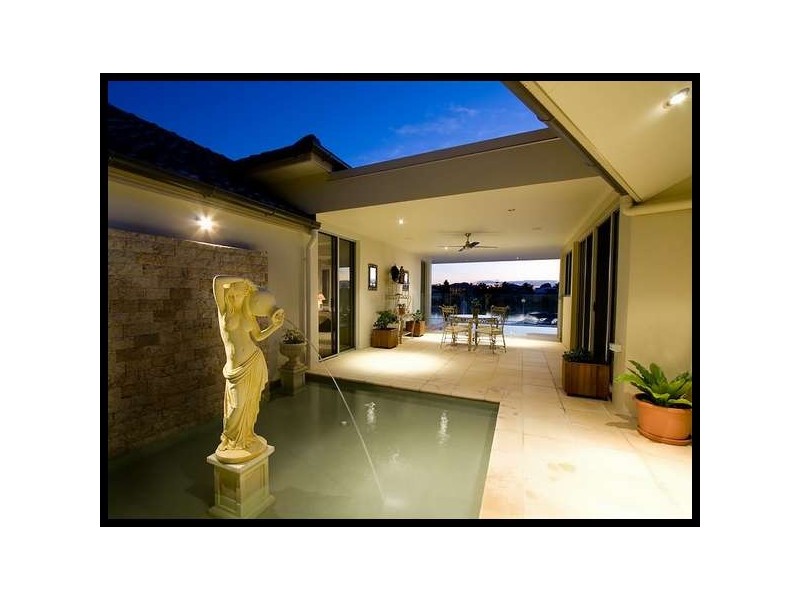 42 Island Parade, Banksia Beach QLD 4507
