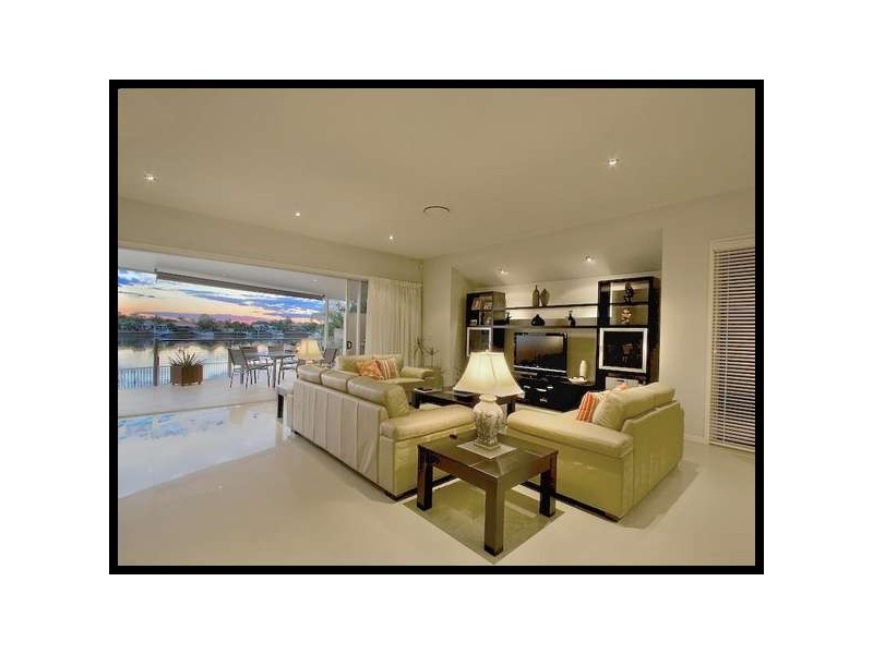 42 Island Parade, Banksia Beach QLD 4507