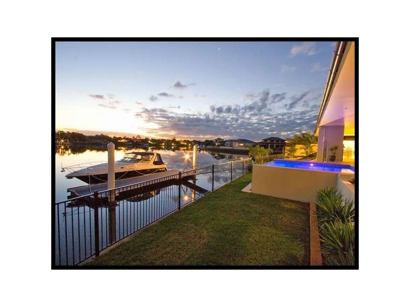 42 Island Parade, Banksia Beach QLD 4507