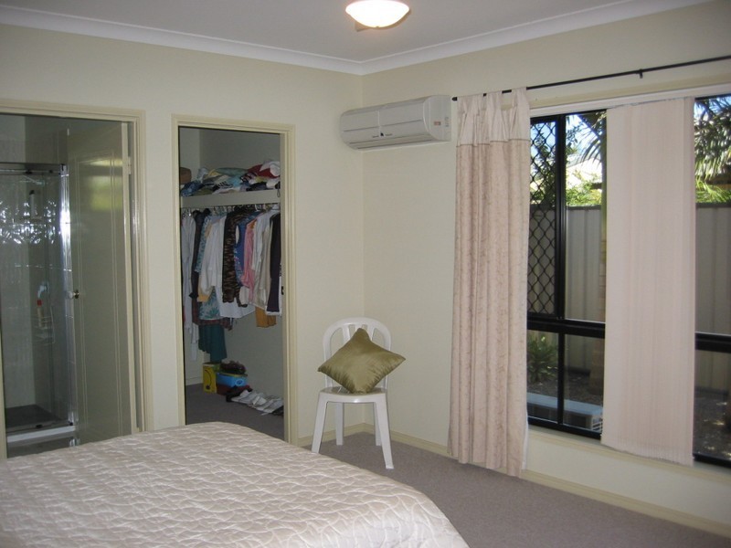 121 Endeavour Drive, Banksia Beach QLD 4507