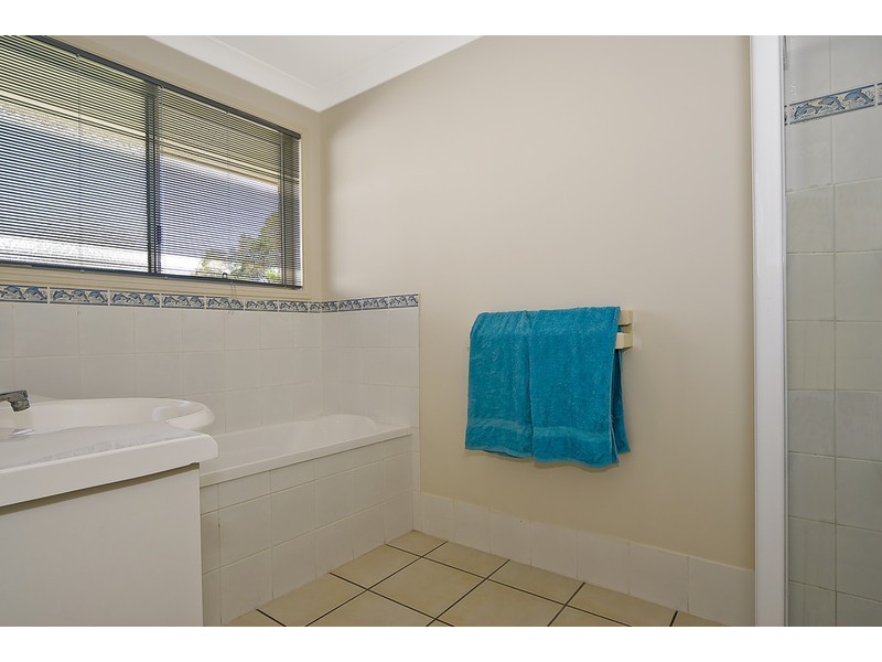 2 Barklya Crescent, Bongaree QLD 4507