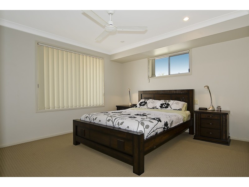 2 Barklya Crescent, Bongaree QLD 4507