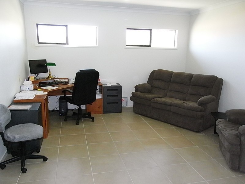 19-21 Barr Place, Ningi QLD 4511