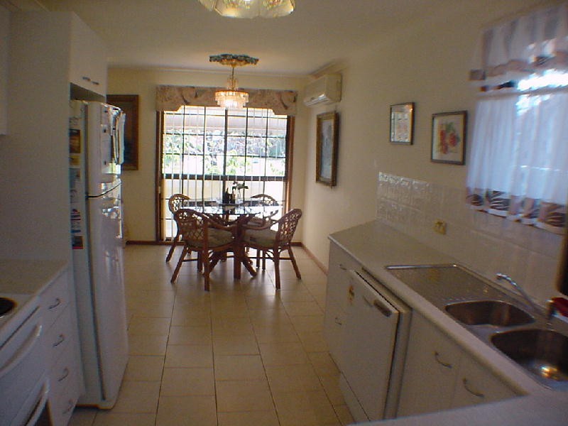 10 Hawaii Crescent, Banksia Beach QLD 4507