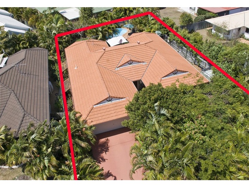 6 Genoa Place, Banksia Beach QLD 4507