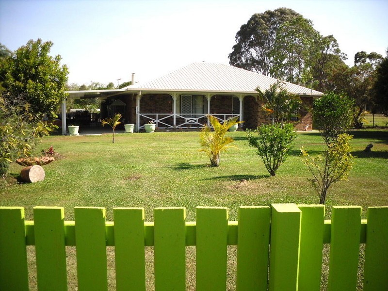 140 Peel Road, Ningi QLD 4511