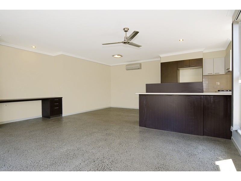 1/11 Fourth Avenue, Bongaree QLD 4507