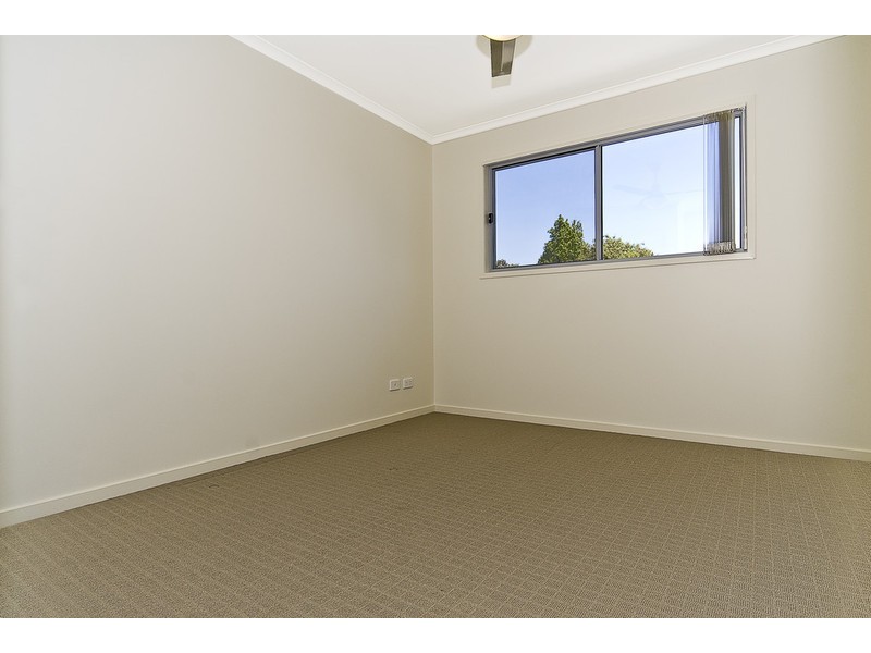 2/17 Cotterill Avenue, Bongaree QLD 4507