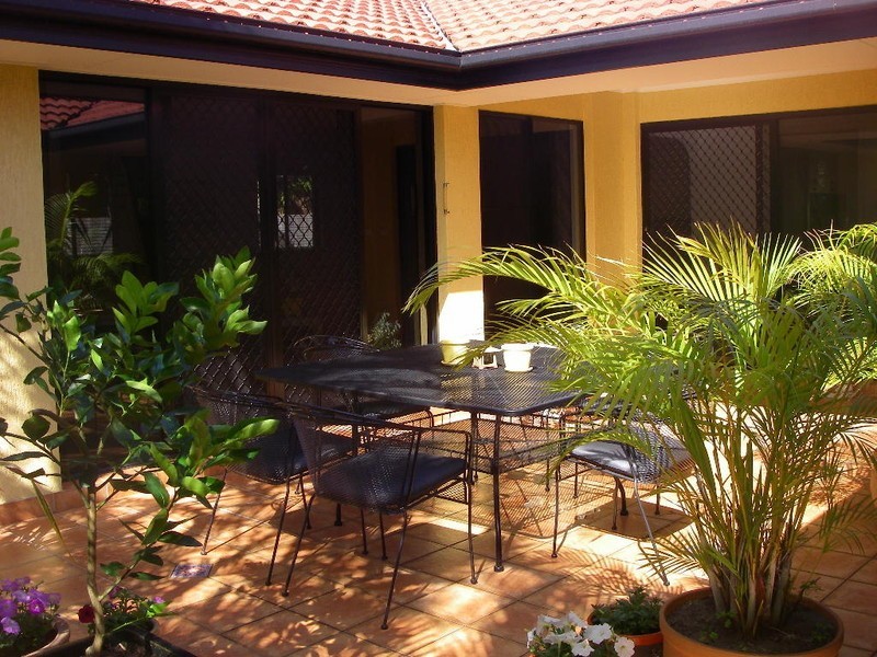 33 Voyagers Drive, Banksia Beach QLD 4507