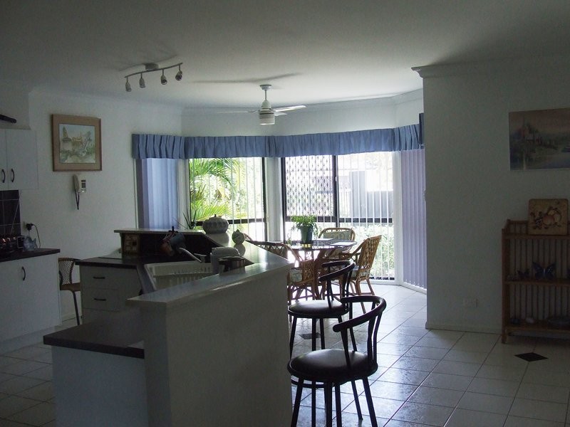 18 Dugong Crescent, Banksia Beach QLD 4507