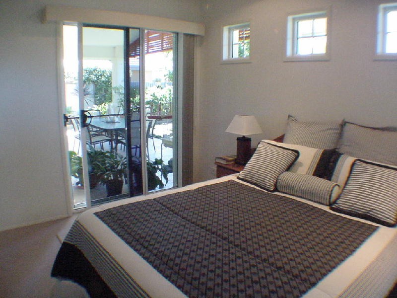 2 Seahorse Court, Banksia Beach QLD 4507