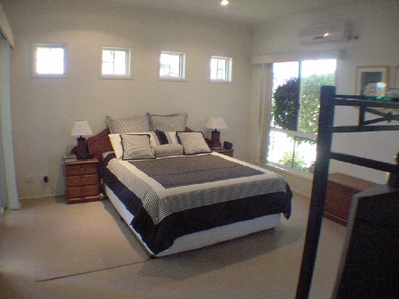 2 Seahorse Court, Banksia Beach QLD 4507