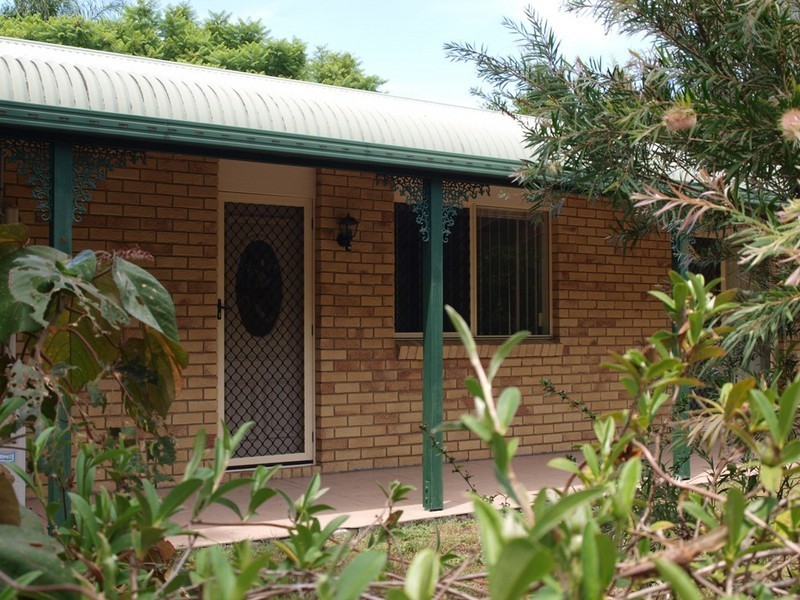 80 Ningi Esplanade, Ningi QLD 4511