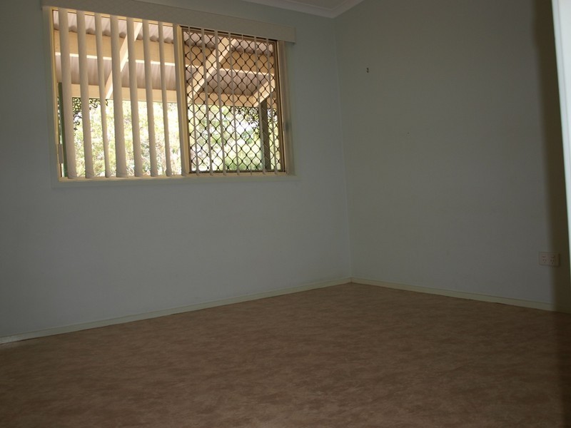 80 Ningi Esplanade, Ningi QLD 4511