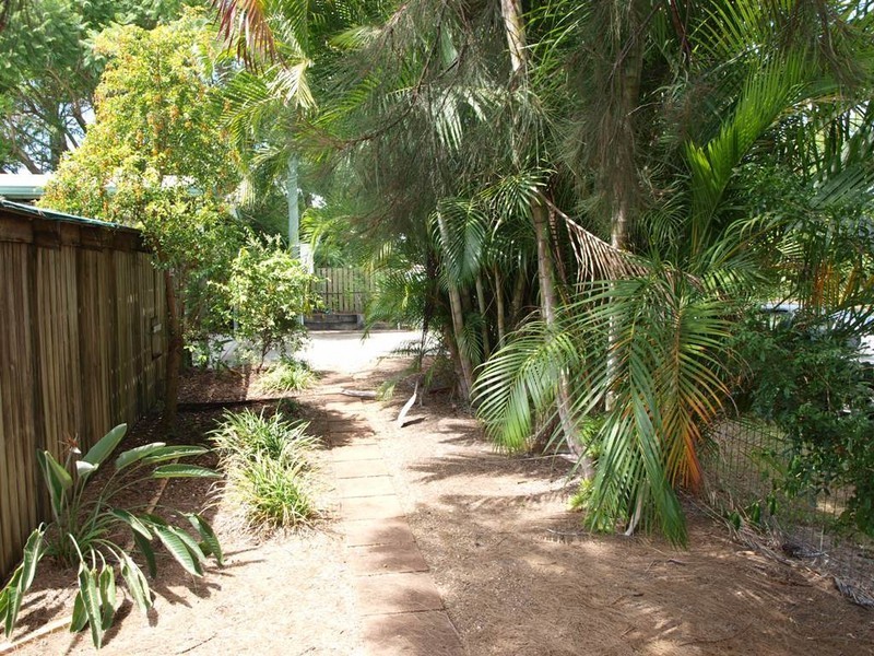 80 Ningi Esplanade, Ningi QLD 4511