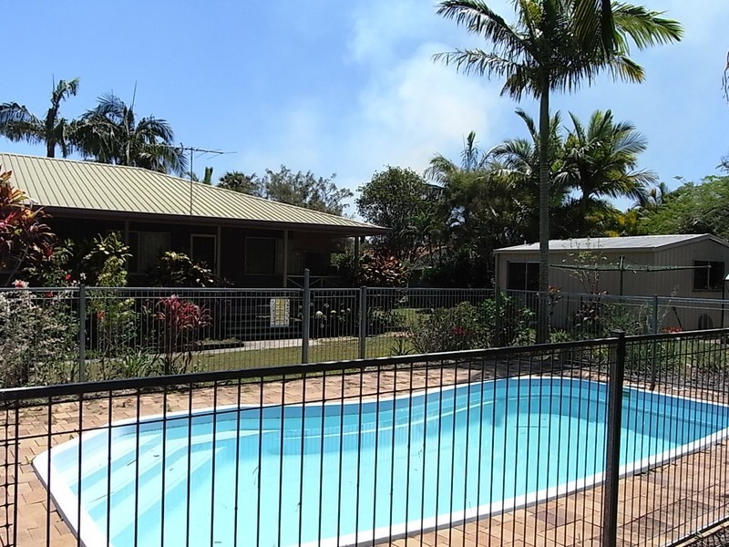 17 Lever Court, Ningi QLD 4511