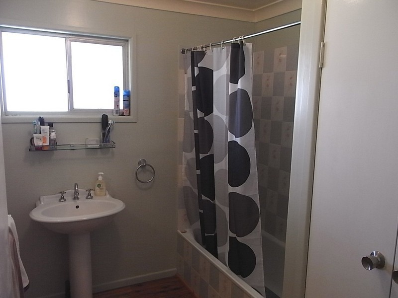 17 Lever Court, Ningi QLD 4511