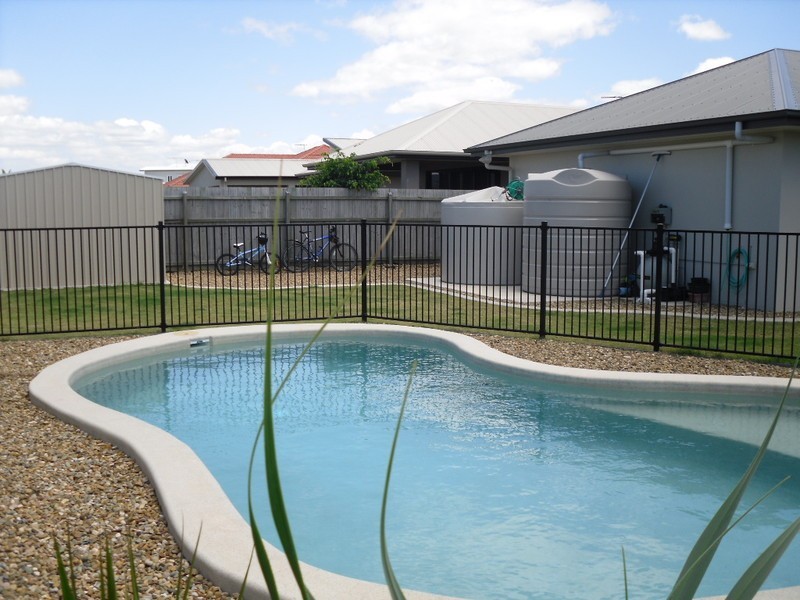 3 Seaeagle Place, Banksia Beach QLD 4507