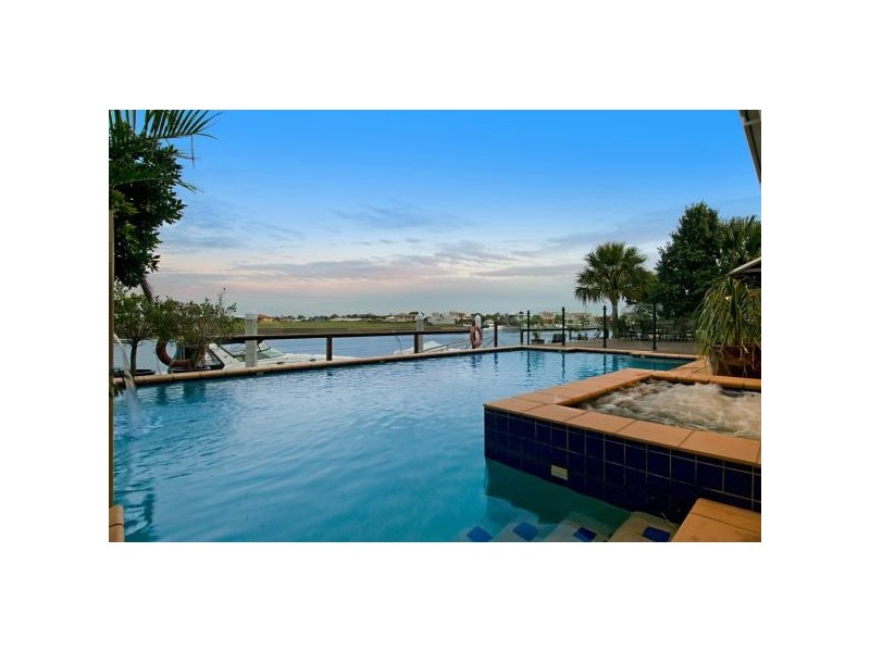 22 Teal Boulevarde, Banksia Beach QLD 4507