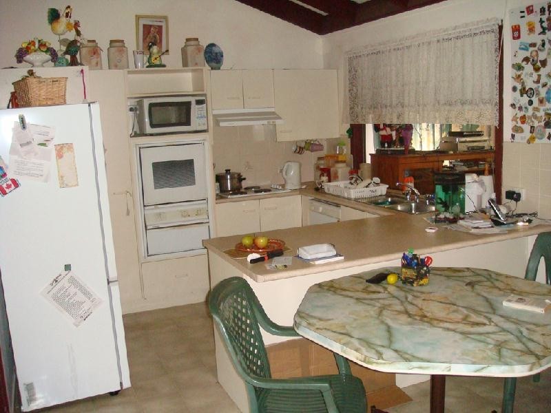 33 Caltowie Avenue, Banksia Beach QLD 4507