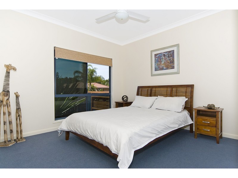 5 Winch Court, Banksia Beach QLD 4507
