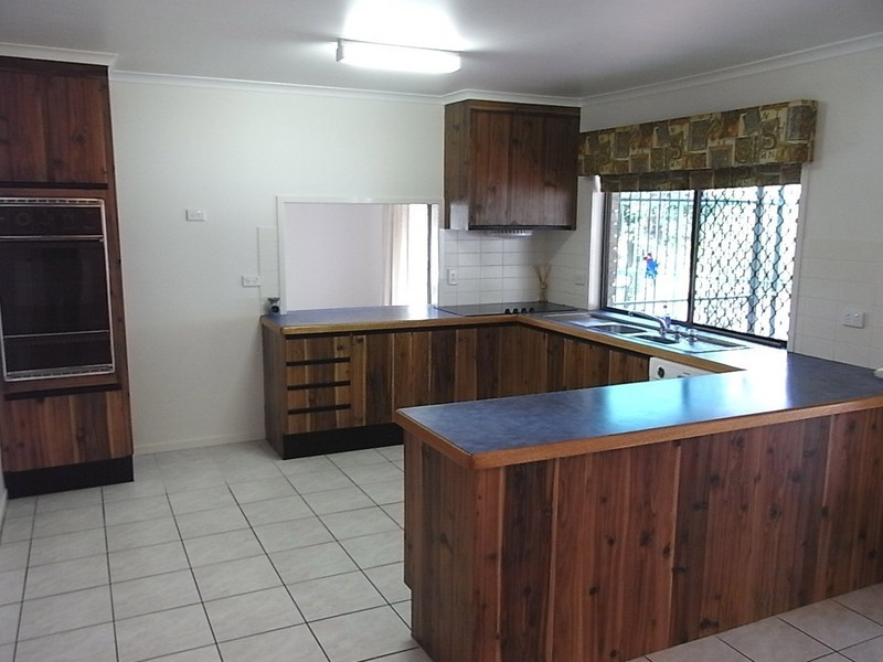 15 Eagle Court, Banksia Beach QLD 4507