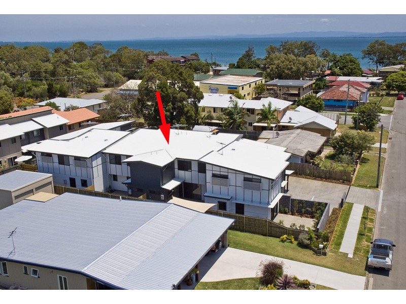 2/14 Hall Avenue, Bongaree QLD 4507