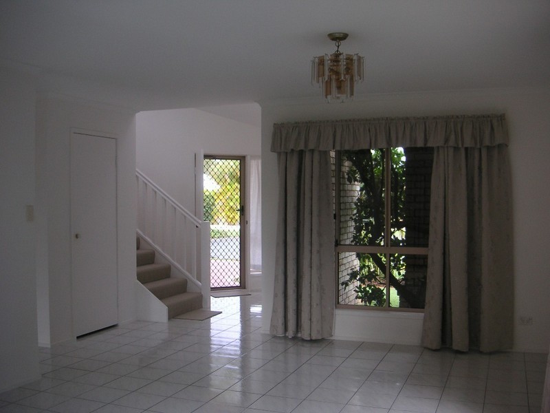 22 Anchor Court, Banksia Beach QLD 4507