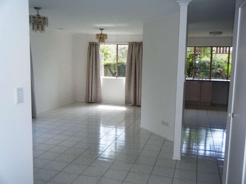 22 Anchor Court, Banksia Beach QLD 4507