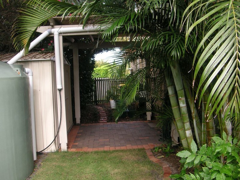 22 Anchor Court, Banksia Beach QLD 4507